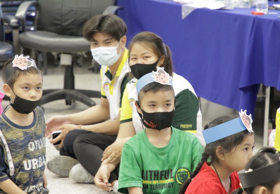 ภาพกิจกรรม คณะวิทยาศาสตร์และเทคโนโลยี จัดโครงการฝึกทักษะเพื่อพัฒนาอัจฉริยะภาพวิทยาศาสตร์ กิจกรรมค่ายวิทยาศาสตร์รุ่นจิ๋ว ระดับชั้นประถมศึกษาปีที่ 1-3 โรงเรียนอนุบาลกำแพงเพชร