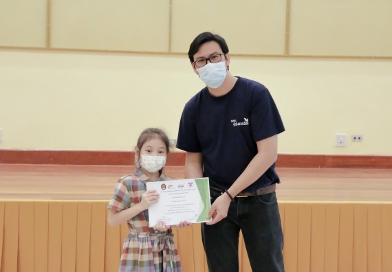 ภาพกิจกรรม คณะวิทยาศาสตร์และเทคโนโลยี จัดโครงการฝึกทักษะเพื่อพัฒนาอัจฉริยะภาพวิทยาศาสตร์ กิจกรรมค่ายวิทยาศาสตร์รุ่นจิ๋ว ระดับชั้นประถมศึกษาปีที่ 1-3 โรงเรียนอนุบาลกำแพงเพชร