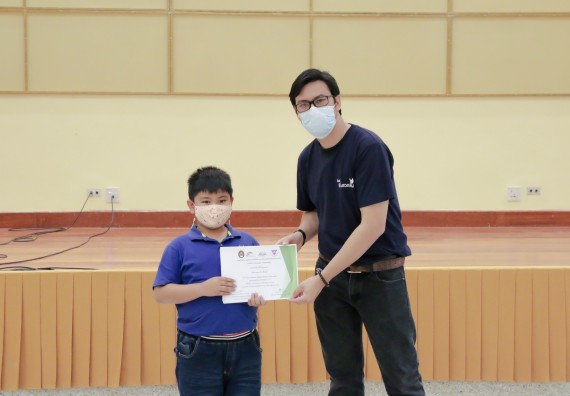 ภาพกิจกรรม คณะวิทยาศาสตร์และเทคโนโลยี จัดโครงการฝึกทักษะเพื่อพัฒนาอัจฉริยะภาพวิทยาศาสตร์ กิจกรรมค่ายวิทยาศาสตร์รุ่นจิ๋ว ระดับชั้นประถมศึกษาปีที่ 1-3 โรงเรียนอนุบาลกำแพงเพชร