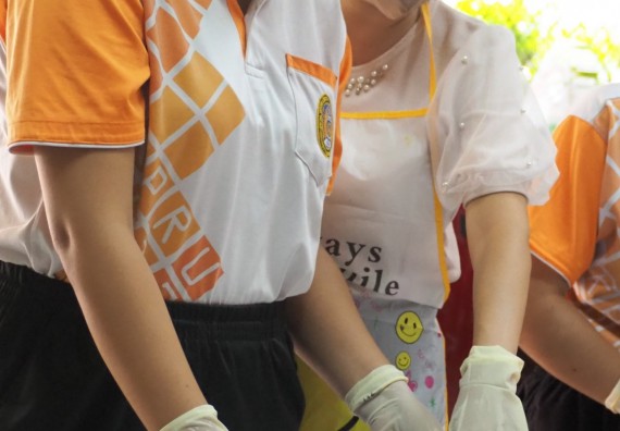 ภาพกิจกรรม โปรแกรมวิชาสาธารณสุขศาสตร์ จัดอบรมการเย็บแผล การตัดไหม