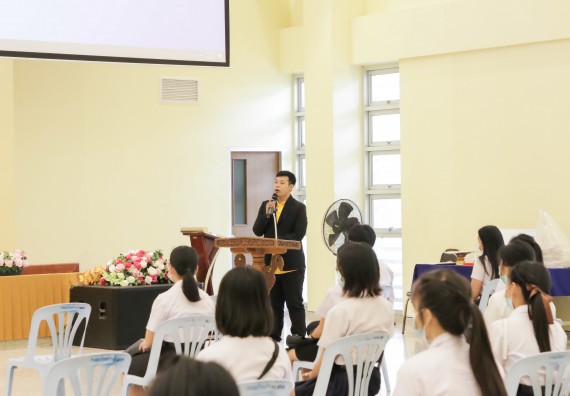 ภาพกิจกรรม คณะวิทยาศาสตร์และเทคโนโลยี จัดกิจกรรมการเตรียมความพร้อมเข้าสู่งานของนักศึกษาวิทยาศาสตร์ในยุคปัจจุบัน กับองค์กรชั้นนำระดับโลก