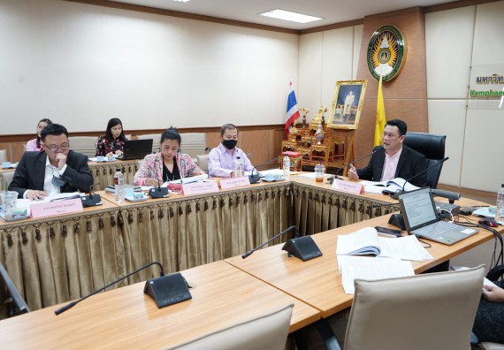 ภาพกิจกรรม คณะวิทยาศาสตร์และเทคโนโลยี เข้าร่วม กิจกรรมแลกเปลี่ยนเรียนรู้เกณฑ์ AUN-QA overview & Gap analysis