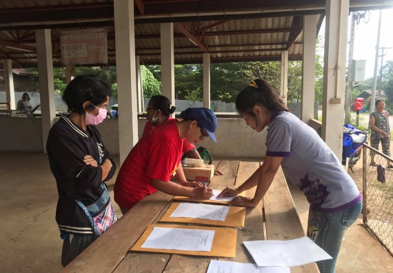 ภาพกิจกรรม โปรแกรมวิชาเคมี จัดอบรมพัฒนาผลิตภัณฑ์สบู่ก้อนสมุนไพร