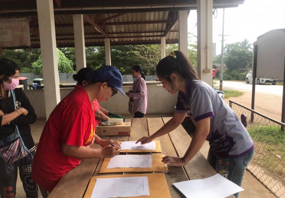 ภาพกิจกรรม โปรแกรมวิชาเคมี จัดอบรมพัฒนาผลิตภัณฑ์สบู่ก้อนสมุนไพร