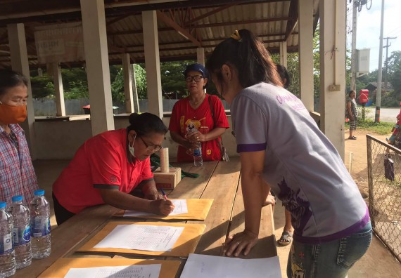 ภาพกิจกรรม โปรแกรมวิชาเคมี จัดอบรมพัฒนาผลิตภัณฑ์สบู่ก้อนสมุนไพร