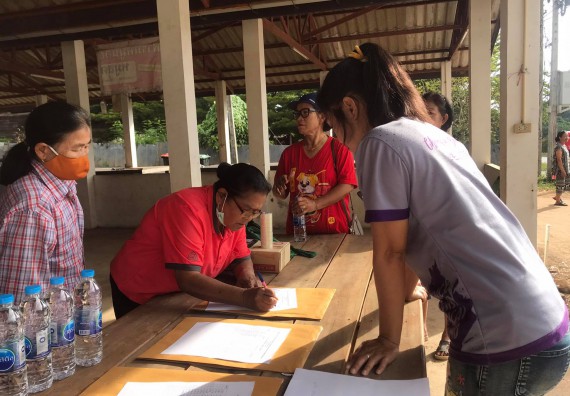 ภาพกิจกรรม โปรแกรมวิชาเคมี จัดอบรมพัฒนาผลิตภัณฑ์สบู่ก้อนสมุนไพร