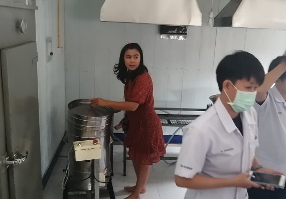 ภาพกิจกรรม โปรแกรมวิชาวิทยาศาสตร์และเทคโนโลยีการอาหาร จัดกิจกรรมการระดมความคิดเห็นและสํารวจข้อมูลพื้นฐานเพื่อการพัฒนาผลิตภัณฑ์อาหารจากเห็ด