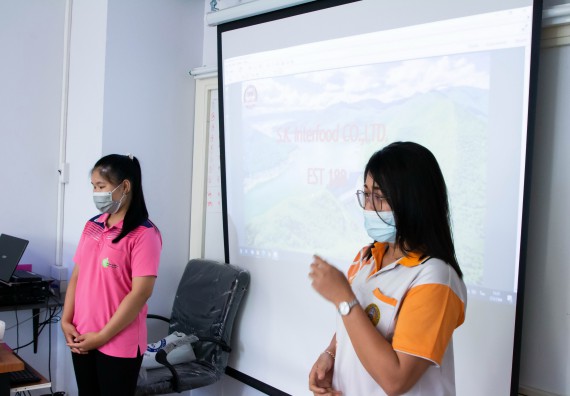 ภาพกิจกรรม โปรแกรม​วิชาวิทยาศาสตร์​และ​เทค​โลยีการอาหาร​ คณะวิทยา​ศาสตร์​และ​เทคโนโลยี​ จัดสัมมนาหลังฝึกประสบการณ์​วิชาชีพ​ มีผู้เข้าร่วมกิจกรรม​ 13​ คน