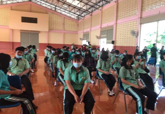 ภาพกิจกรรม โปรแกรมวิชาวิทยาศาสตร์สิ่งแวดล้อม จัดอบรมเชิงปฏิบัติการเยาวชนรักษ์สิ่งแวดล้อม