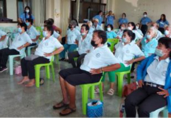 ภาพกิจกรรม ศูนย์บริการทางการแพทย์แผนไทยและการแพทย์ทางเลือก จัดกิจกรรมการดูแลสุขภาพด้วยการแพทย์ทางเลือก ครั้งที่ 1