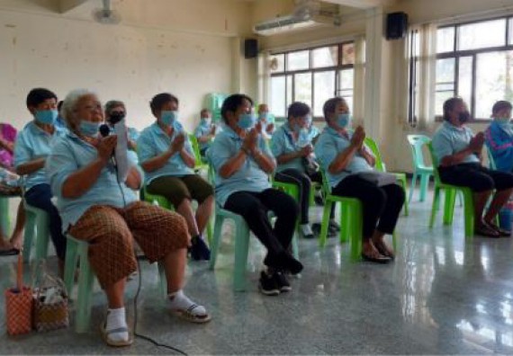 ภาพกิจกรรม ศูนย์บริการทางการแพทย์แผนไทยและการแพทย์ทางเลือก จัดกิจกรรมการดูแลสุขภาพด้วยการแพทย์ทางเลือก ครั้งที่ 1