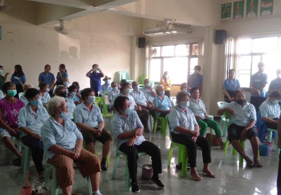 ภาพกิจกรรม ศูนย์บริการทางการแพทย์แผนไทยและการแพทย์ทางเลือก จัดกิจกรรมการดูแลสุขภาพด้วยการแพทย์ทางเลือก ครั้งที่ 1