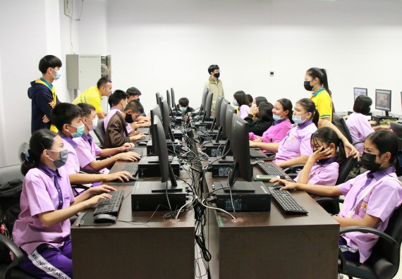 ภาพกิจกรรม คณะวิทยาศาสตร์และเทคโนโลยี จัดโครงการส่งเสริมนักเรียนที่มีความสามารถพิเศษด้านคณิตศาสตร์ วิทยาศาสตร์ ภาษาอังกฤษ และเทคโนโลยี