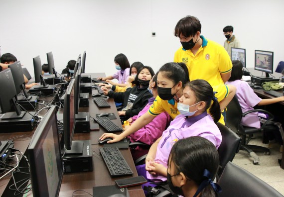 ภาพกิจกรรม คณะวิทยาศาสตร์และเทคโนโลยี จัดโครงการส่งเสริมนักเรียนที่มีความสามารถพิเศษด้านคณิตศาสตร์ วิทยาศาสตร์ ภาษาอังกฤษ และเทคโนโลยี