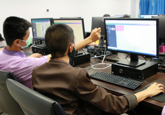 ภาพกิจกรรม คณะวิทยาศาสตร์และเทคโนโลยี จัดโครงการส่งเสริมนักเรียนที่มีความสามารถพิเศษด้านคณิตศาสตร์ วิทยาศาสตร์ ภาษาอังกฤษ และเทคโนโลยี