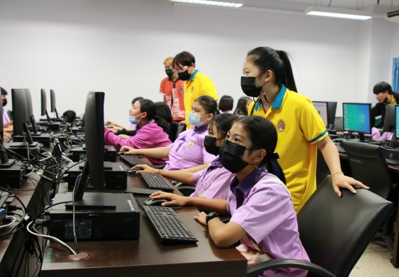 ภาพกิจกรรม คณะวิทยาศาสตร์และเทคโนโลยี จัดโครงการส่งเสริมนักเรียนที่มีความสามารถพิเศษด้านคณิตศาสตร์ วิทยาศาสตร์ ภาษาอังกฤษ และเทคโนโลยี