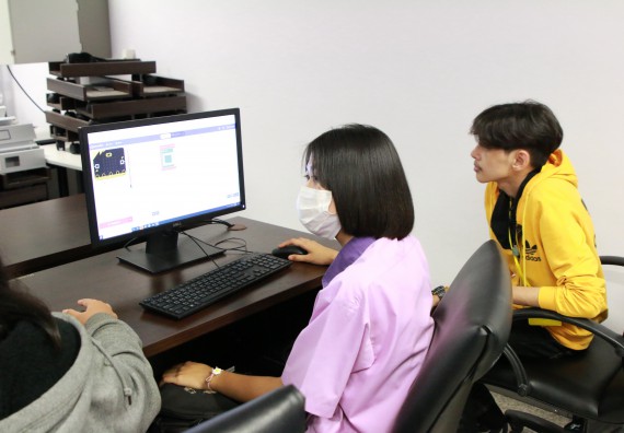 ภาพกิจกรรม คณะวิทยาศาสตร์และเทคโนโลยี จัดโครงการส่งเสริมนักเรียนที่มีความสามารถพิเศษด้านคณิตศาสตร์ วิทยาศาสตร์ ภาษาอังกฤษ และเทคโนโลยี