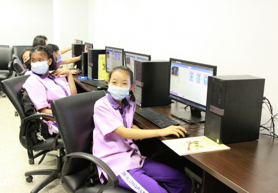 ภาพกิจกรรม คณะวิทยาศาสตร์และเทคโนโลยี จัดโครงการส่งเสริมนักเรียนที่มีความสามารถพิเศษด้านคณิตศาสตร์ วิทยาศาสตร์ ภาษาอังกฤษ และเทคโนโลยี