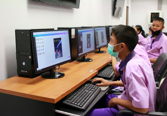 ภาพกิจกรรม คณะวิทยาศาสตร์และเทคโนโลยี จัดโครงการส่งเสริมนักเรียนที่มีความสามารถพิเศษด้านคณิตศาสตร์ วิทยาศาสตร์ ภาษาอังกฤษ และเทคโนโลยี