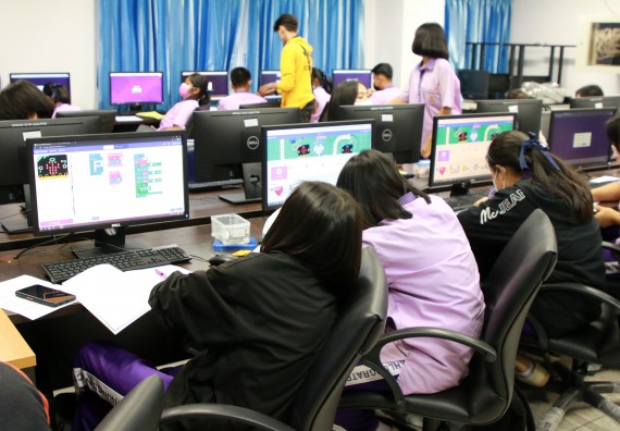 ภาพกิจกรรม คณะวิทยาศาสตร์และเทคโนโลยี จัดโครงการส่งเสริมนักเรียนที่มีความสามารถพิเศษด้านคณิตศาสตร์ วิทยาศาสตร์ ภาษาอังกฤษ และเทคโนโลยี