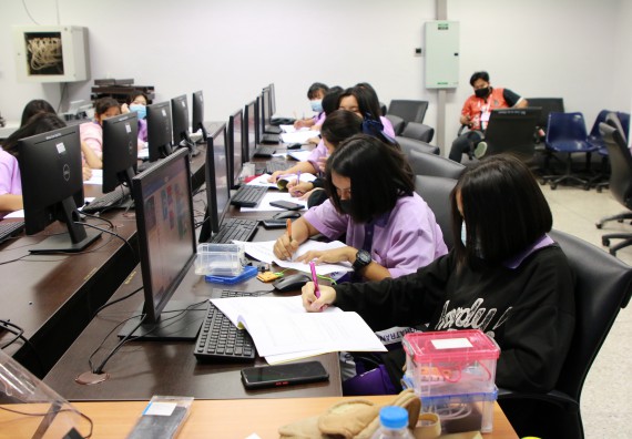 ภาพกิจกรรม คณะวิทยาศาสตร์และเทคโนโลยี จัดโครงการส่งเสริมนักเรียนที่มีความสามารถพิเศษด้านคณิตศาสตร์ วิทยาศาสตร์ ภาษาอังกฤษ และเทคโนโลยี