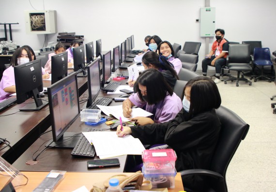 ภาพกิจกรรม คณะวิทยาศาสตร์และเทคโนโลยี จัดโครงการส่งเสริมนักเรียนที่มีความสามารถพิเศษด้านคณิตศาสตร์ วิทยาศาสตร์ ภาษาอังกฤษ และเทคโนโลยี