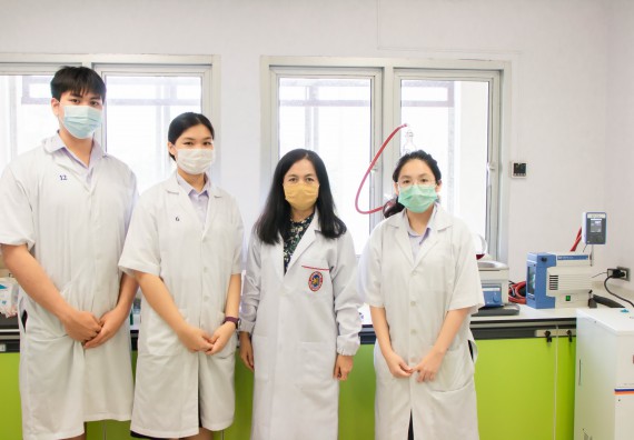 ภาพกิจกรรม โปรแกรมวิชาชีววิทยา จัดค่ายเทคนิคปลอดเชื้อและเพาะเลี้ยงเนื้อเยื่อพืช