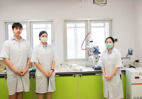 ภาพกิจกรรม โปรแกรมวิชาชีววิทยา จัดค่ายเทคนิคปลอดเชื้อและเพาะเลี้ยงเนื้อเยื่อพืช