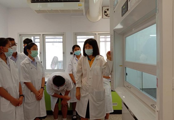 ภาพกิจกรรม โปรแกรมวิชาชีววิทยา จัดค่ายเทคนิคปลอดเชื้อและเพาะเลี้ยงเนื้อเยื่อพืช