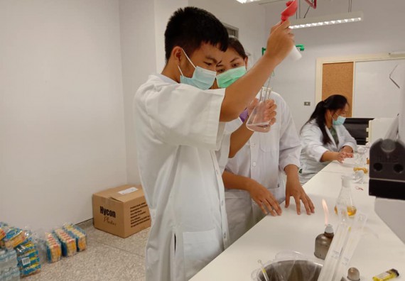 ภาพกิจกรรม โปรแกรมวิชาชีววิทยา จัดค่ายเทคนิคปลอดเชื้อและเพาะเลี้ยงเนื้อเยื่อพืช