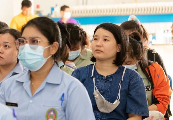 ภาพกิจกรรม โปรแกรมวิชาวิทยาศาสตร์สิ่งแวดล้อม จัดกิจกรรมโครงการส่งเสริมและสนับสนุนการจัดการเรียนการสอนเชิงบูรณาการกับการทำงาน เรื่อง ระบบบำบัดน้ำเสีย การวิเคราะห์คุณภาพน้ำในระบบบำบัดน้ำเสีย และระบบความปลอดภัยของผู้ปฏิบัติงาน รายวิชาเทคโนโลยีการจัดการน้ำเสี