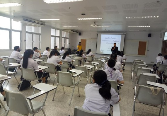 ภาพกิจกรรม โปรแกรมวิชาชีววิทยา จัดค่ายเทคนิคปลอดเชื้อและเพาะเลี้ยงเนื้อเยื่อพืช