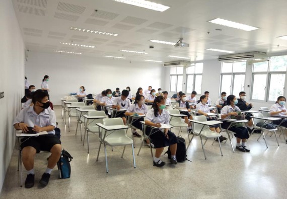 ภาพกิจกรรม โปรแกรมวิชาชีววิทยา จัดค่ายเทคนิคปลอดเชื้อและเพาะเลี้ยงเนื้อเยื่อพืช