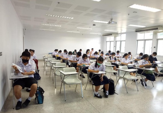 ภาพกิจกรรม โปรแกรมวิชาชีววิทยา จัดค่ายเทคนิคปลอดเชื้อและเพาะเลี้ยงเนื้อเยื่อพืช