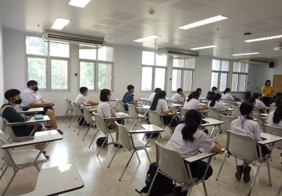 ภาพกิจกรรม โปรแกรมวิชาชีววิทยา จัดค่ายเทคนิคปลอดเชื้อและเพาะเลี้ยงเนื้อเยื่อพืช