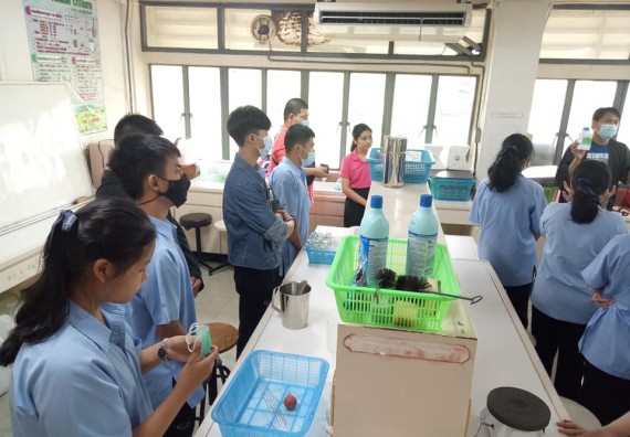 ภาพกิจกรรม โปรแกรมวิชาชีววิทยา จัดค่ายเทคนิคปลอดเชื้อและเพาะเลี้ยงเนื้อเยื่อพืช