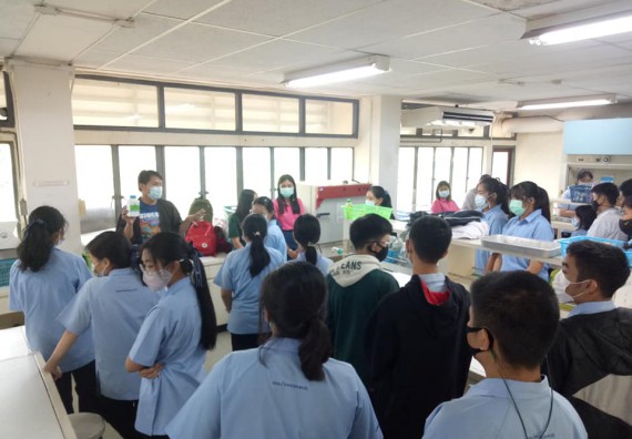 ภาพกิจกรรม โปรแกรมวิชาชีววิทยา จัดค่ายเทคนิคปลอดเชื้อและเพาะเลี้ยงเนื้อเยื่อพืช