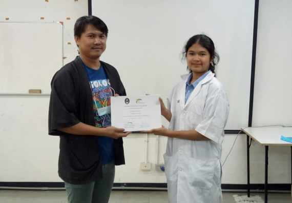 ภาพกิจกรรม โปรแกรมวิชาชีววิทยา จัดค่ายเทคนิคปลอดเชื้อและเพาะเลี้ยงเนื้อเยื่อพืช