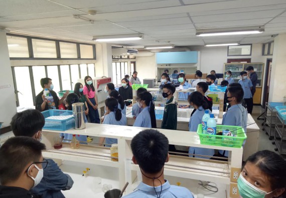 ภาพกิจกรรม โปรแกรมวิชาชีววิทยา จัดค่ายเทคนิคปลอดเชื้อและเพาะเลี้ยงเนื้อเยื่อพืช