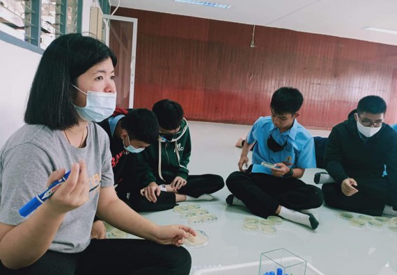 ภาพกิจกรรม โปรแกรมวิชาชีววิทยา จัดค่ายเทคนิคปลอดเชื้อและเพาะเลี้ยงเนื้อเยื่อพืช