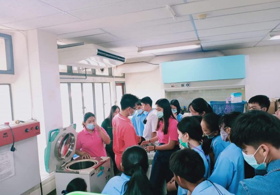 ภาพกิจกรรม โปรแกรมวิชาชีววิทยา จัดค่ายเทคนิคปลอดเชื้อและเพาะเลี้ยงเนื้อเยื่อพืช