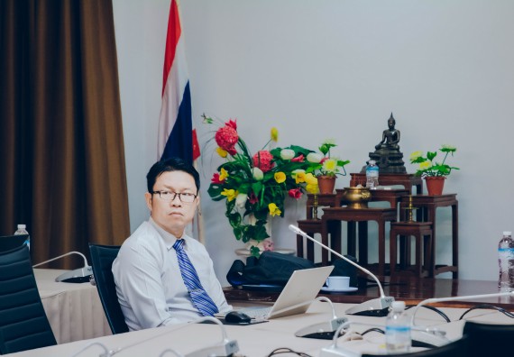 ภาพกิจกรรม คณะวิทยาศาสตร์และเทคโนโลยี ประชุมชี้แจงเกี่ยวกับโครงการพี่เลี้ยงสำหรับการเข้าสู่ตำแหน่งทางวิชาการ