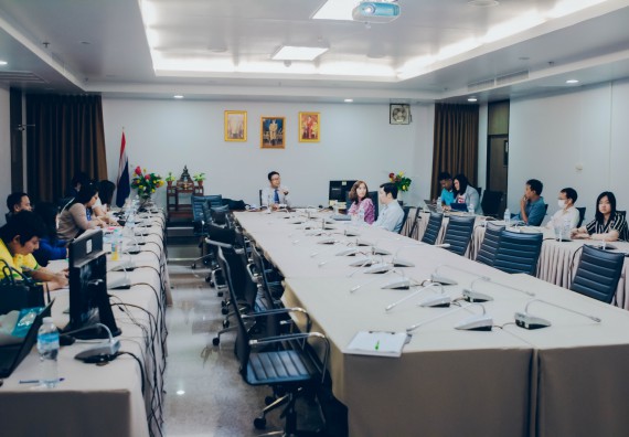 ภาพกิจกรรม คณะวิทยาศาสตร์และเทคโนโลยี ประชุมชี้แจงเกี่ยวกับโครงการพี่เลี้ยงสำหรับการเข้าสู่ตำแหน่งทางวิชาการ