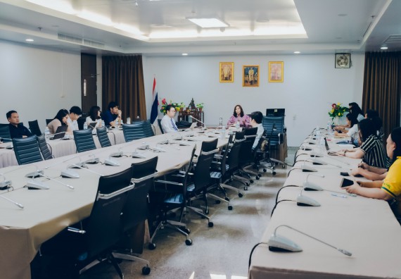 ภาพกิจกรรม คณะวิทยาศาสตร์และเทคโนโลยี ประชุมชี้แจงเกี่ยวกับโครงการพี่เลี้ยงสำหรับการเข้าสู่ตำแหน่งทางวิชาการ