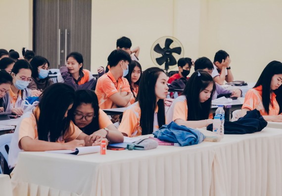 ภาพกิจกรรม โปรแกรมวิชาคณิตศาสตร์ จัดอบรมเชิงปฏิบัติการสัมมนาวิชาการทางด้านคณิตศาสตร์กับการวิจัย