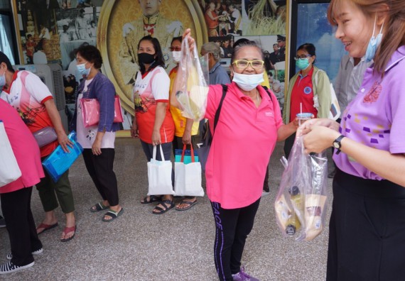 ภาพกิจกรรม โครงการ 1 ตำบล 1 มหาวิทยาลัย กิจกรรมเฝ้าระวัง COVID-19