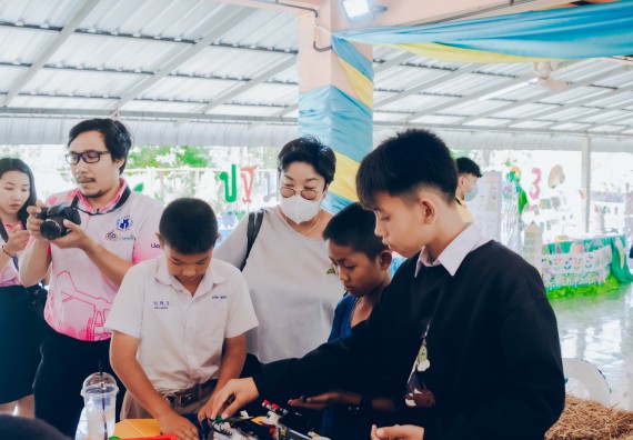 ภาพกิจกรรม คณะวิทยาศาสตร์และเทคโนโลยี จัดโครงการ open house เปิดโลกวิชาการ