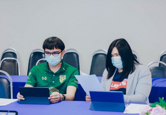 ภาพกิจกรรม คณะวิทยาศาสตร์และเทคโนโลยี จัดประชุมหารือแนวทางในการปรับปรุงหลักสูตร