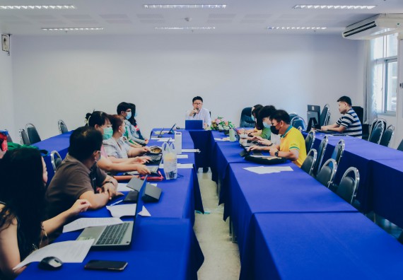 ภาพกิจกรรม คณะวิทยาศาสตร์และเทคโนโลยี จัดประชุมหารือแนวทางในการปรับปรุงหลักสูตร