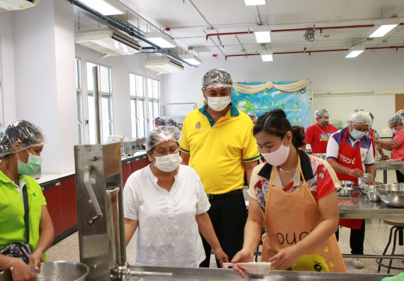 ภาพกิจกรรม  โปรแกรมวิชาเกษตรศาสตร์ จัดอบรมเรื่อง เนื้อสัตว์และการแปรรูปผลิตภัณฑ์